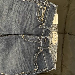 Ariat Real Denim, Mid Rise • Boot Cut, Size 30L